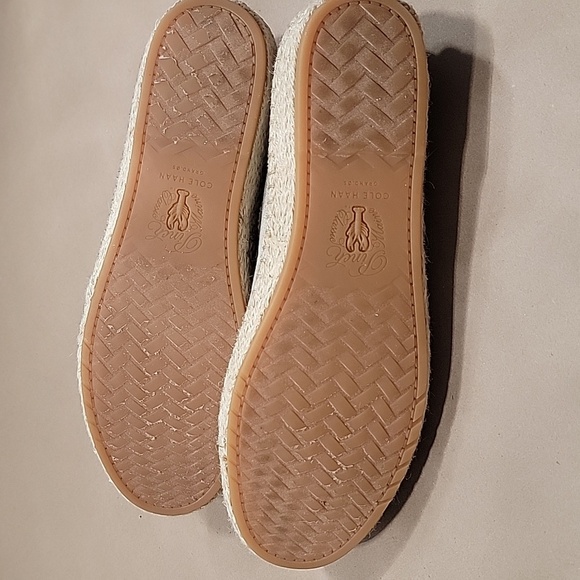 Cole Haan Size 7.5 Beige Cloudfeel Stitchlite Espadrille Slip-On - Picture 9 of 9